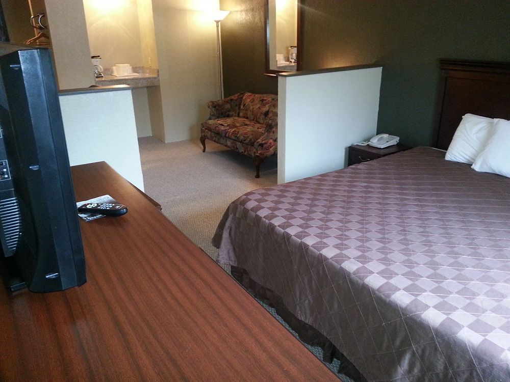 Americourt Hotel And Suites - Elizabethton Экстерьер фото