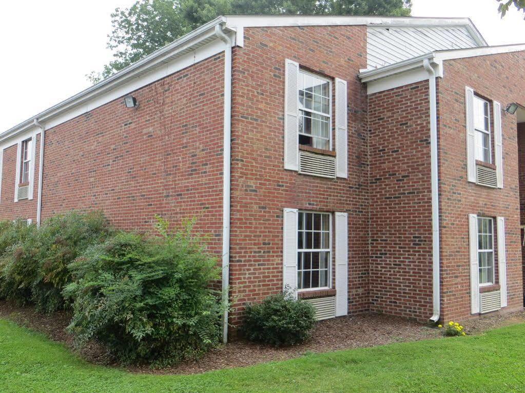 Americourt Hotel And Suites - Elizabethton Экстерьер фото
